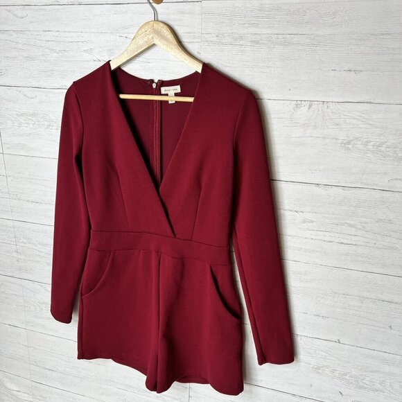 Silence + Noise Romper Womens Size Medium Cranberry Burgundy Long Sleeve Pockets - Picture 5 of 16